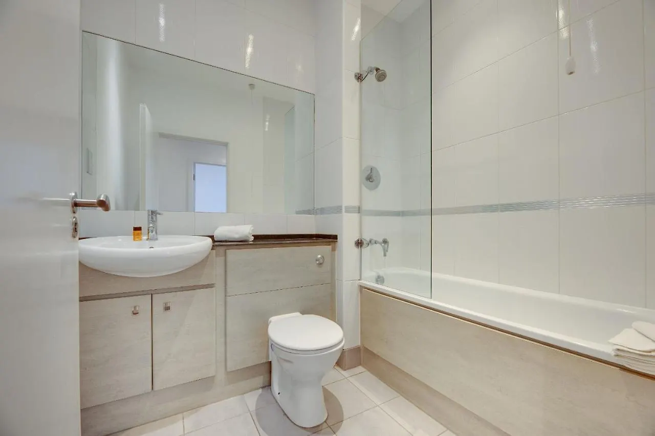 Crown Apartments 3A By Week2Week Newcastle Upon Tyne