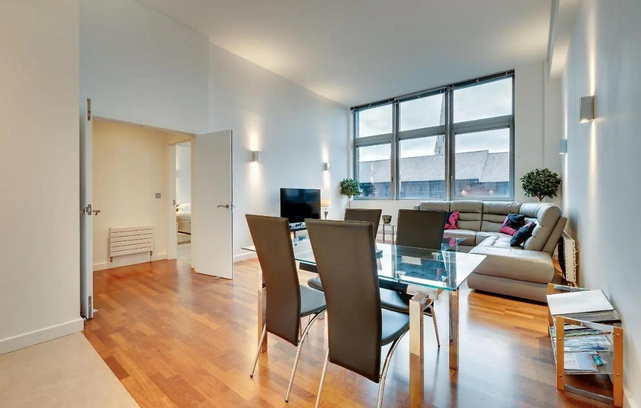 Crown Apartments 3A By Week2Week Newcastle Upon Tyne